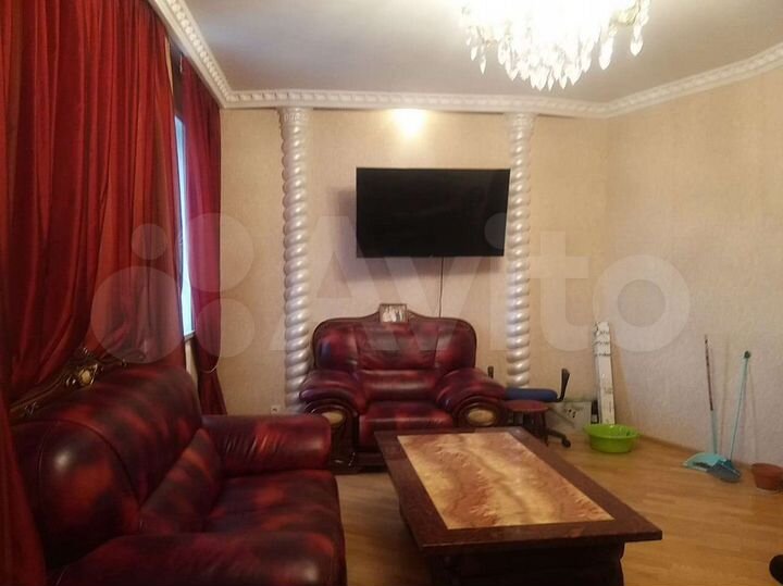 3-к. квартира, 100 м², 6/6 эт.