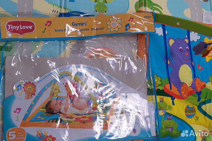 Развивающий коврик tiny love