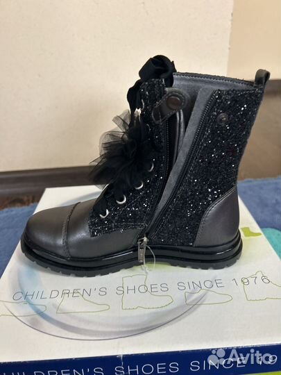 Ботинки для девочки