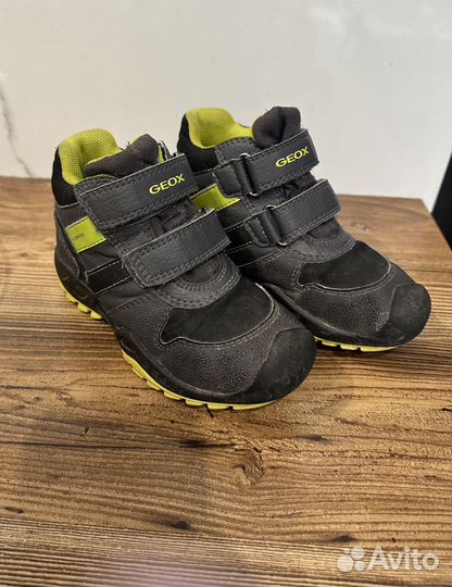 Демисезонние ботинки geox 27р