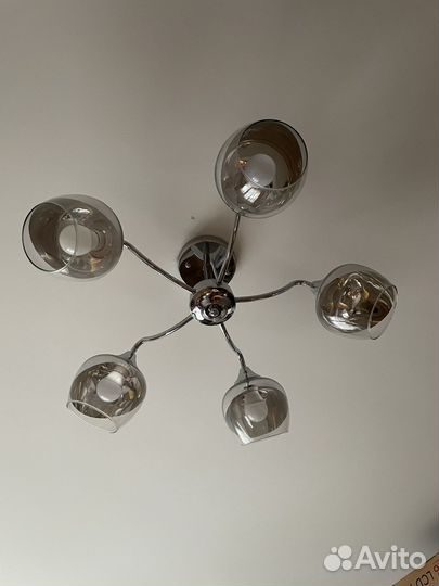 Люстра потолочная