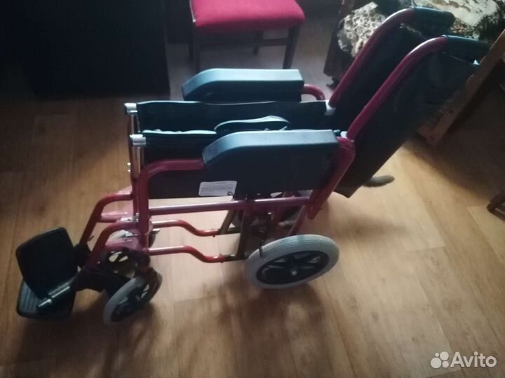 Инвалидная коляска складная бу