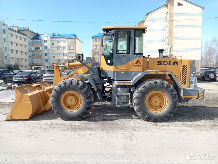 Фронтальный погрузчик SDLG (LGCE) L936, 2012