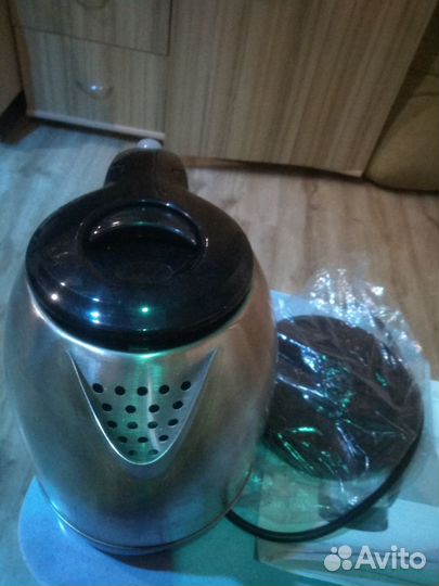 Чайник электрический дорожный вариант