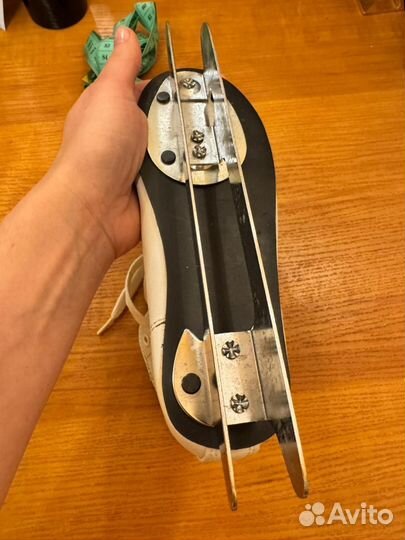 Коньки фигурные