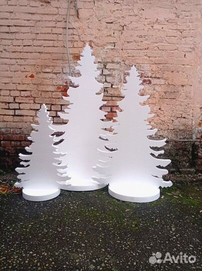 Новогодний декор из пенопласта