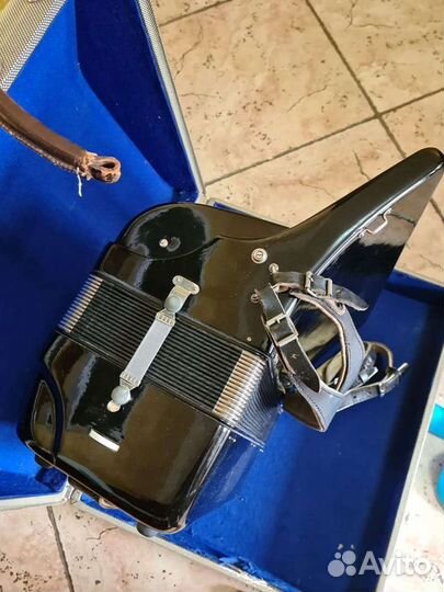 Аккордеон Royal Standart Monta Fana