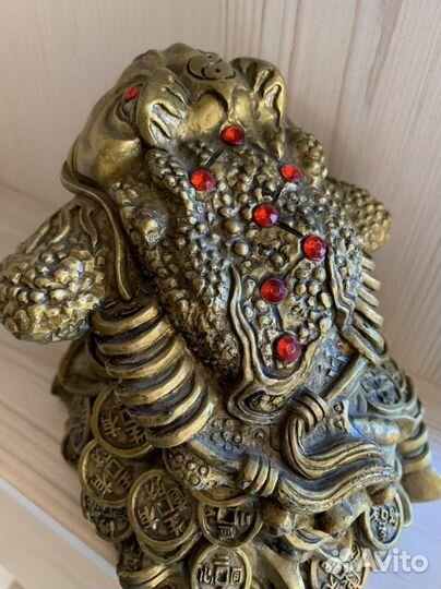 Статуэтка лягушка-жаба денежная