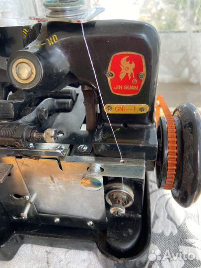 Оверлок 3-х ниточный. Привезу