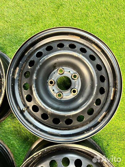 Диски R17 Nissan Оригинальные