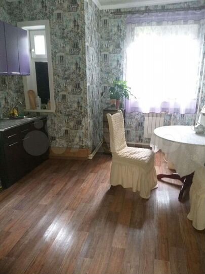 4-к. квартира, 81 м², 1/2 эт.