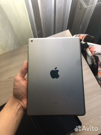 iPad 5 (128 гб)