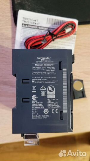 Плкконтроллер Schneider Electric Modicon TM221C16T