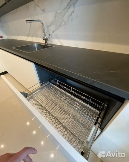 Кухонный гарнитур на заказ. В любом стиле