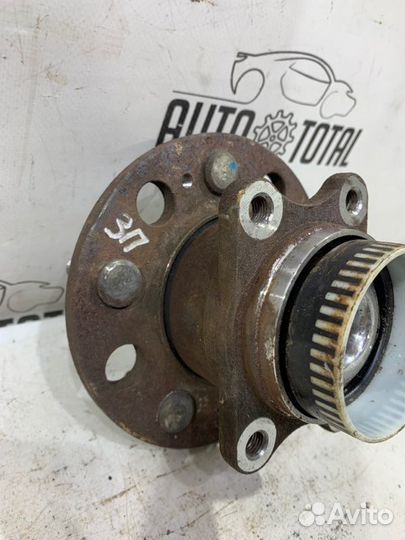 Ступица задняя правая Kia Sportage SL G4KD 2011