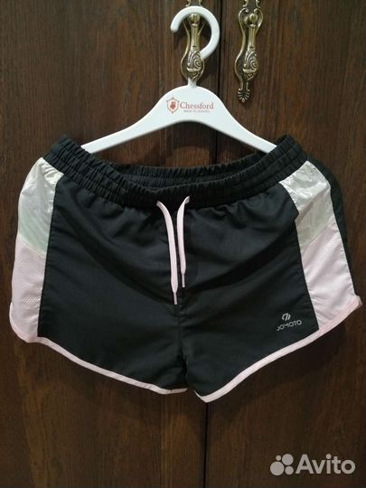 Шорты на девочку 140 р-р