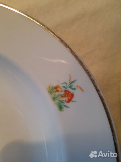 Тарелка и чашка 