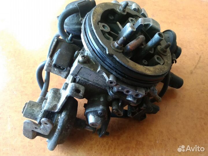 Автомобильный карбюратор Pierburg 2e