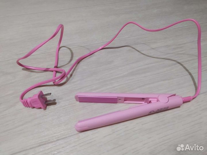 Мини щипцы-гофре для прикорневого объема волос