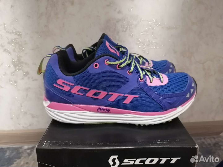 Кроссовки Scott