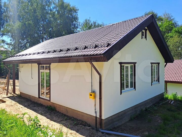 Дом 92 м² на участке 5 сот.