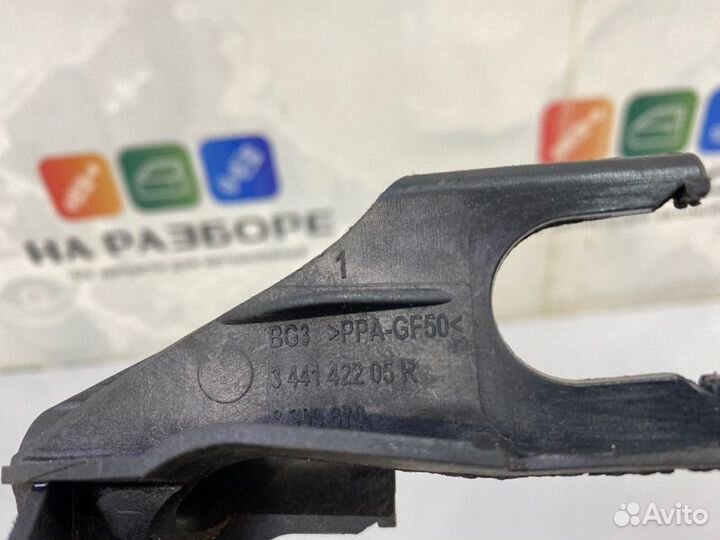 Кронштейн троса кпп Renault Logan Stepway L52 1.6