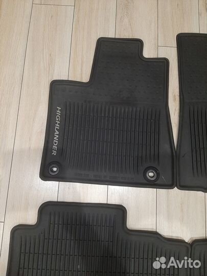 Автомобильные коврики Toyota Highlander