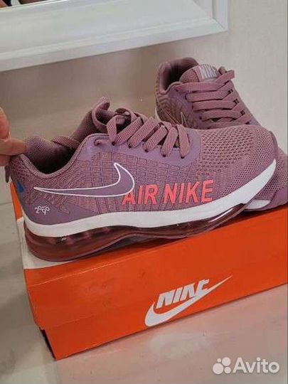 Кроссовки nike air женские