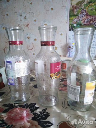 Стекляные литровые бутылки с завинчивающей крышкой