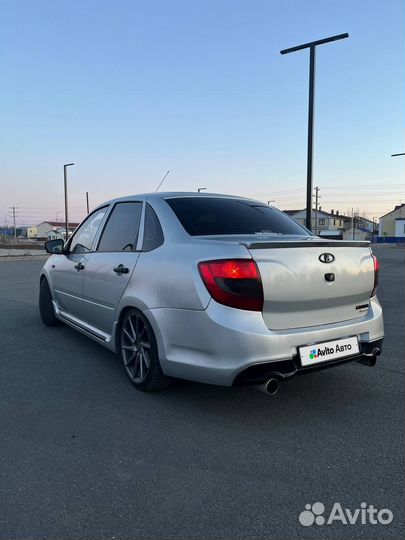 LADA Granta 1.6 МТ, 2013, 215 000 км