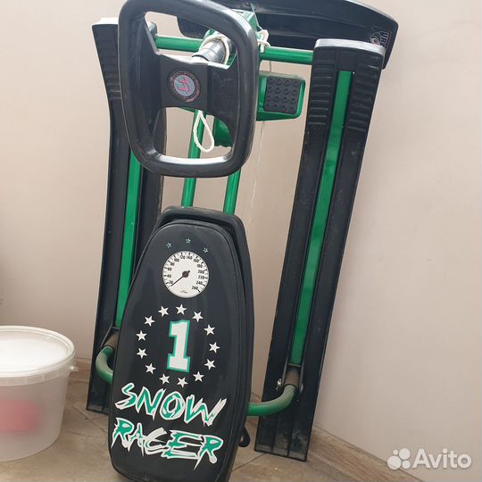 Детский снегокат snowracer