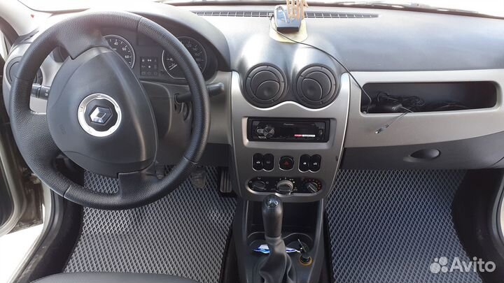 Комплект EVA ковриков на Renault Logan