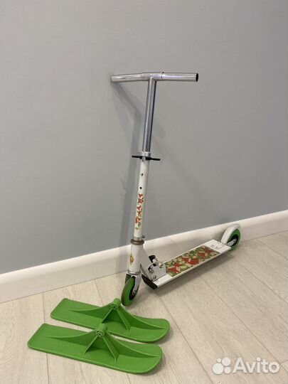 Самокат снегокат