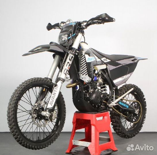 Мотоцикл avantis enduro 300 PRO carb FCR exclusive