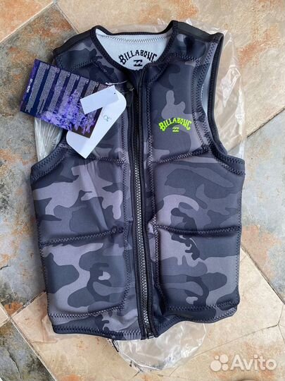 Жилет billabong антишоковый Diamonds