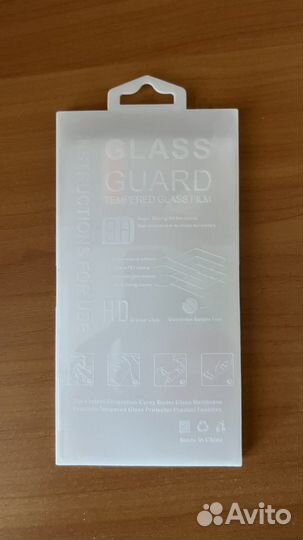 Защитное стекло на iPhone 11