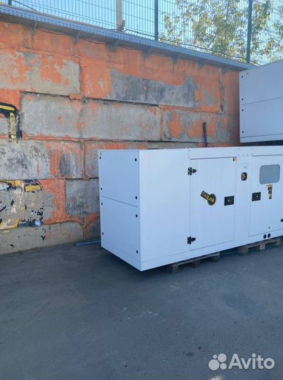 Дизельный генератор 22 кВт Amp