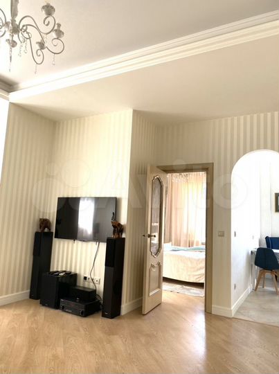 2-к. квартира, 67 м², 4/4 эт.