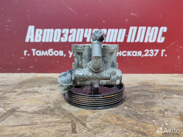 Насос гур Renault Sandero