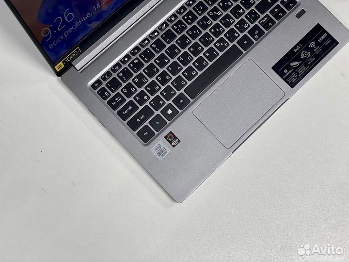 Acer Swift IPS Core i7 10th 8g озу SSD256g