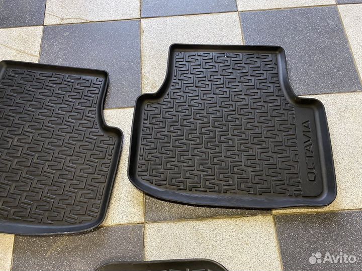 Автомобильные коврики резиновые