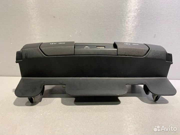 Блок USB Kia Rio 4 X-Line хэтчбек G4LC 2018