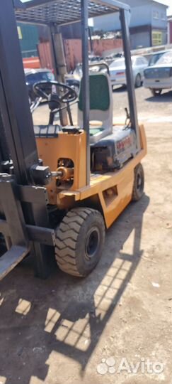 Вилочный погрузчик Toyota 02-3FD15, 2003