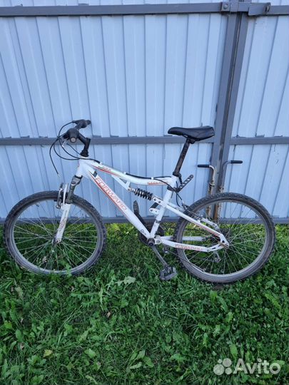 Велосипед Forward Cyclone 686