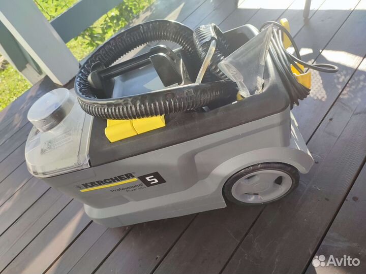 Аренда моющего пылесоса karcher