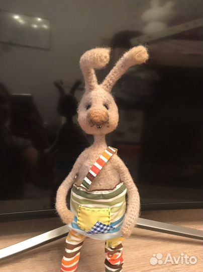 Зайка вязаный