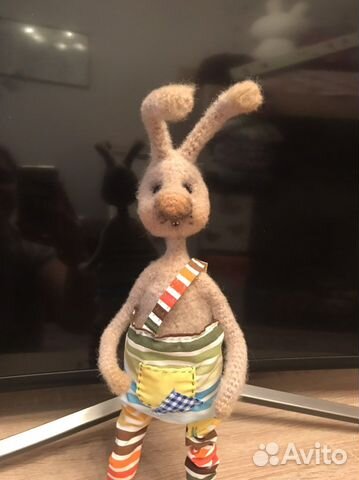 Зайка вязаный