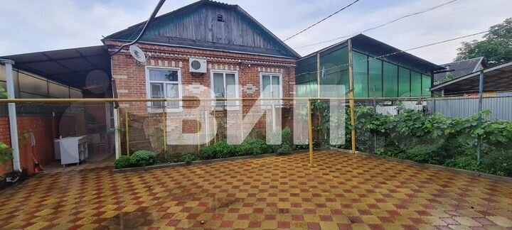 Дом 55 м² на участке 4 сот.