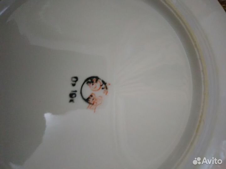 Набор тарелок