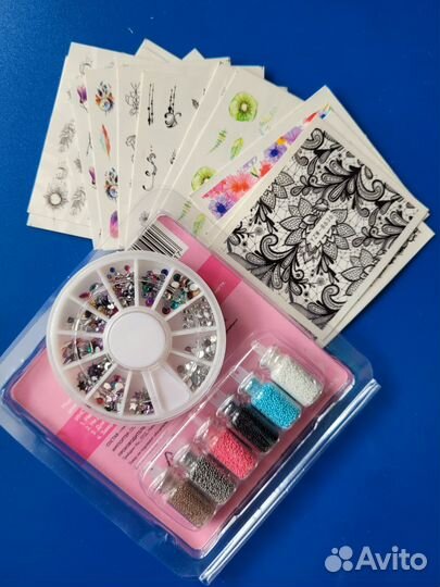 Декор для ногтей